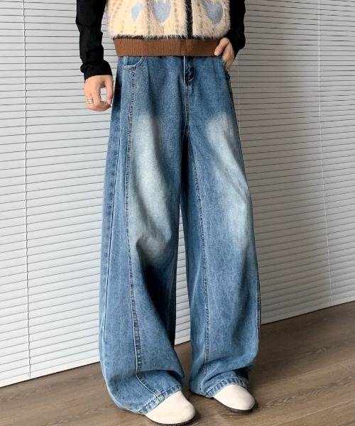 CELENA BEATS（セレナビーツ）の「ヴィンテージ ライク バック ピーキング ワイド デニム（デニムパンツ・メンズ・ライトブルー/ブルー・L/M）」の7枚目の写真