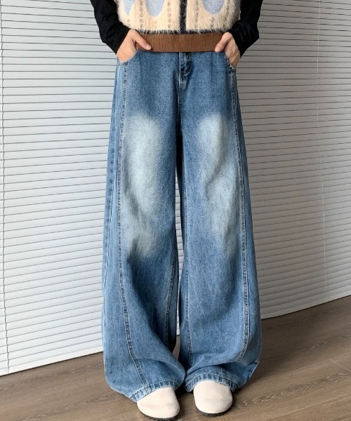 CELENA BEATS（セレナビーツ）の「ヴィンテージ ライク バック ピーキング ワイド デニム（デニムパンツ・メンズ・ライトブルー/ブルー・L/M）」の9枚目の写真