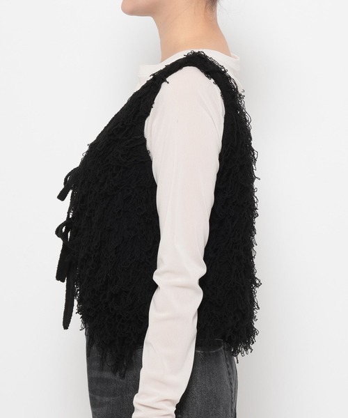 LOWRYS FARM(ローリーズファーム)の「2WAYフリンジベスト 644658(ベスト・レディース・グレー/ブラック/アイボリー・FREE)」の6枚目の写真