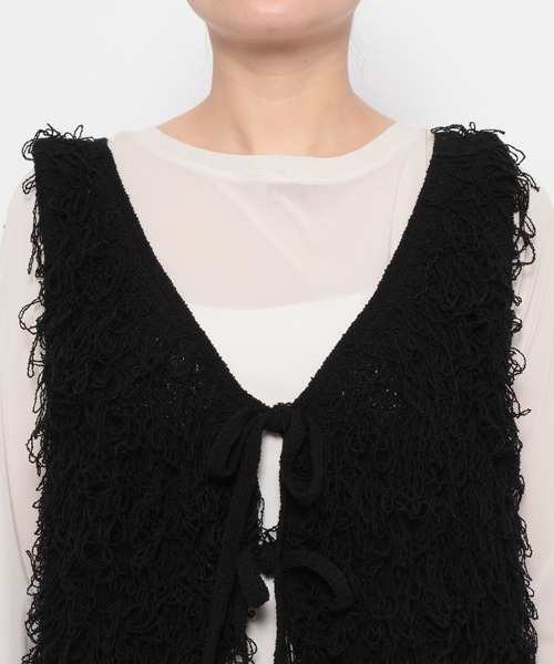 LOWRYS FARM(ローリーズファーム)の「2WAYフリンジベスト 644658(ベスト・レディース・グレー/ブラック/アイボリー・FREE)」の8枚目の写真