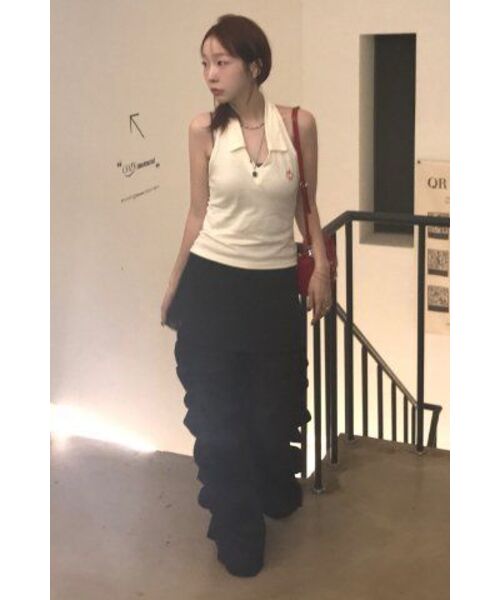 MICHIKO LONDON（ミチコ ロンドン）の「ホルターネックPKトップクリーム（Tシャツ/カットソー・レディース・その他・M/S）」の3枚目の写真