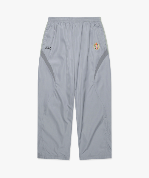 LMCの「SOCCER TRACK PANTS gray(スウェットパンツ・レディース・その他・S/M/L)」の4枚目の写真