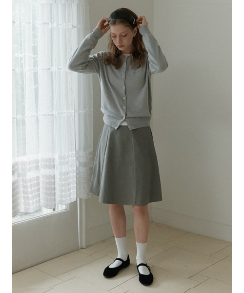 KINDABABY(カインダベイビー)の「basic flare midi skirt - asy greige(スカート・レディース・その他・S/M)」の2枚目の写真