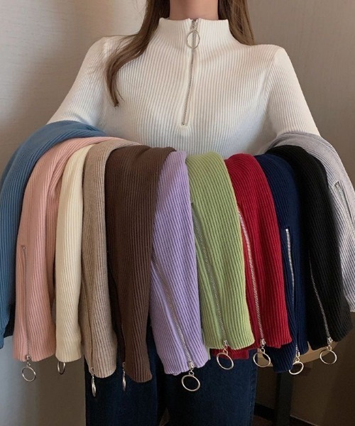 Beststore（ベストストア）の「【秋冬】リブタイトニット モックネックリングハーフジップ付き ジャストサイズ（ニット/セーター・レディース・ブラック/ホワイト/グレー/パープル/ネイビー/ベージュ/レッド/ピンク/グリーン/ブラウン/ライトベージュ/ブルー・FREE）」の14枚目の写真