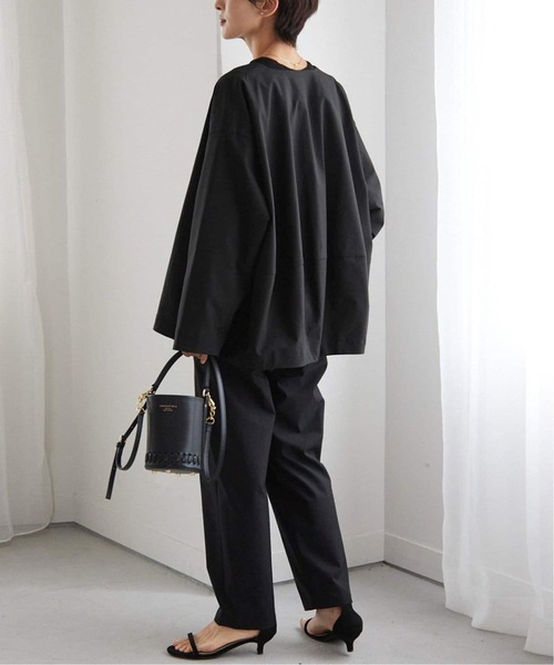 JOURNAL STANDARD relume（ジャーナルスタンダード　レリューム）の「《追加》［撥水 / UVカット］【SPENSIERATO】クルーネックコクーンブルゾン（その他アウター・レディース・ブラック/アイボリー・FREE）」の17枚目の写真