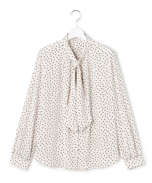 23区(ニジュウサンク)の「ランダムドットプリント タックブラウス(シャツ/ブラウス・レディース・ベージュ系5/ネイビー系5・40/38)」の8枚目の写真