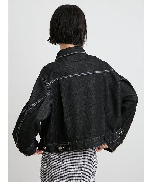 MIESROHE(ミースロエ)の「【洗える】ミドルカットデニムジャケット(デニムジャケット・レディース・ブルー/ブラック/ホワイト・F)」の9枚目の写真