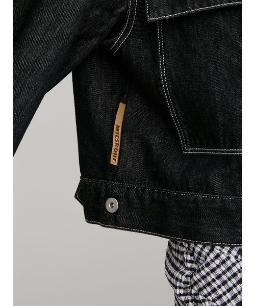 MIESROHE(ミースロエ)の「【洗える】ミドルカットデニムジャケット(デニムジャケット・レディース・ブルー/ブラック/ホワイト・F)」の16枚目の写真