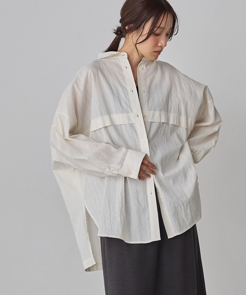 hunch(ハンチ)の「スラブ オーバーサイズシャツ(シャツ/ブラウス・レディース・チャコール/オフホワイト/ライトイエロー・FREE)」の7枚目の写真