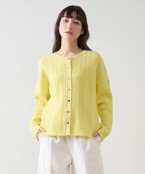 LOGEMENT DE CLAIRE(ロジュモンドクレール)の「2WAYクルーネックカーディガン&プルオーバー(カーディガン/ボレロ・レディース・イエロー/オフホワイト/ブラック・FREE)」の3枚目の写真