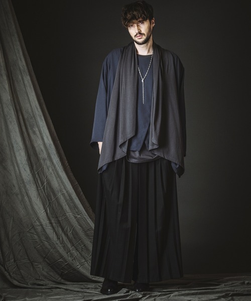 NO ID.（ノーアイディ）の「【NO ID.】Slit Layered 8-Sleeve Big T-shirt / スリット レイヤード 8分袖 ビッグ Tシャツ（Tシャツ/カットソー・メンズ・ブラック/グレー/ホワイト・ONE SIZE）」の21枚目の写真