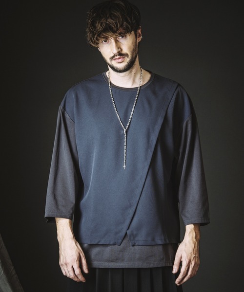 NO ID.（ノーアイディ）の「【NO ID.】Slit Layered 8-Sleeve Big T-shirt / スリット レイヤード 8分袖 ビッグ Tシャツ（Tシャツ/カットソー・メンズ・ブラック/グレー/ホワイト・ONE SIZE）」の18枚目の写真