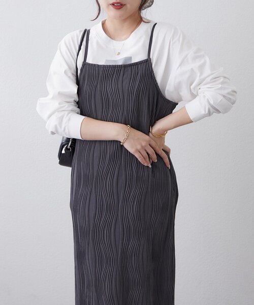 Remind me and forever（リマインドミーアンドフォーエバー）の「レイヤードしやすい丈感◎フォト&ロゴ刺繍ロンT（Tシャツ/カットソー・レディース・アイボリー/オフホワイト・FREE）」の10枚目の写真