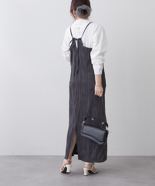 Remind me and forever（リマインドミーアンドフォーエバー）の「レイヤードしやすい丈感◎フォト&ロゴ刺繍ロンT（Tシャツ/カットソー・レディース・アイボリー/オフホワイト・FREE）」の11枚目の写真