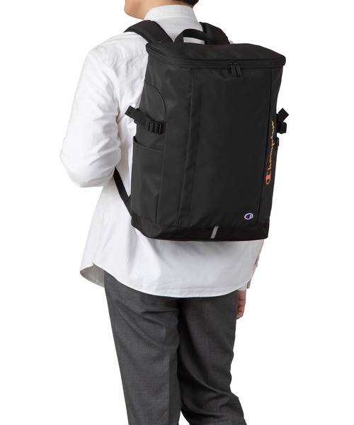 Champion(チャンピオン)の「チャンピオン リュックサック ボックス型 通学 68901(バックパック/リュック・メンズ・ブラック/オレンジ系その他/ブルー系その他・FREE)」の4枚目の写真