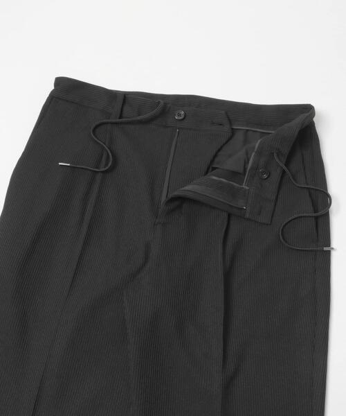 URBAN RESEARCH ROSSO MEN（アーバンリサーチロッソメン）の「『セットアップ対応』『速乾』　シリウステーパードイージースラックス（スラックス・メンズ・ネイビー/ブラック・X-LARGE/LARGE/MEDIUM）」の18枚目の写真