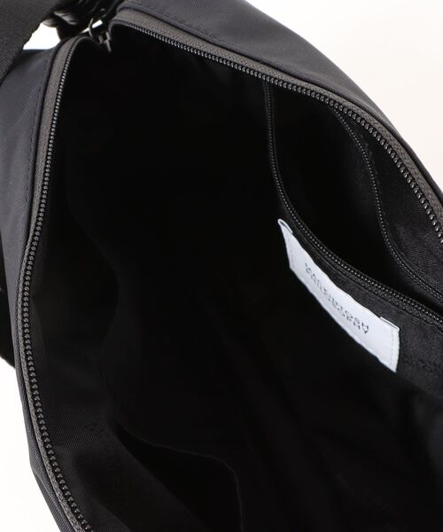 MACKINTOSH PHILOSOPHY（ﾏｯｷﾝﾄｯｼｭ ﾌｨﾛｿﾌｨｰ）の「ショルダーバッグ マッキントッシュ6W06  3L フロントポケット 19132（ショルダーバッグ・メンズ・ベージュ/ブラック/グレー・FREE）」の13枚目の写真