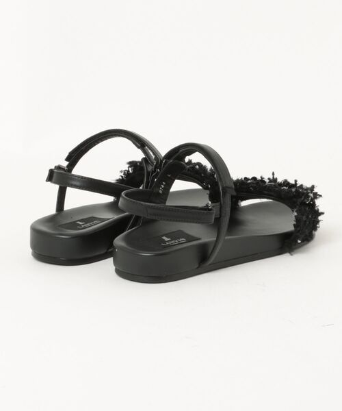 LANVIN collection（ランバン コレクション）の「ビジューモチーフフットベッドサンダル（サンダル・レディース・グレー/ブラック/ホワイト・L(24.5cm)/M(23.5cm)/S(22.5cm)）」の4枚目の写真