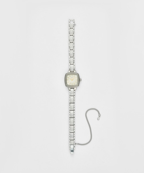 agete（アガット）の「スクエアフェイスシルバーウォッチ【AGETE49時計】（アナログ腕時計・レディース・シルバー系その他・FREE）」の3枚目の写真