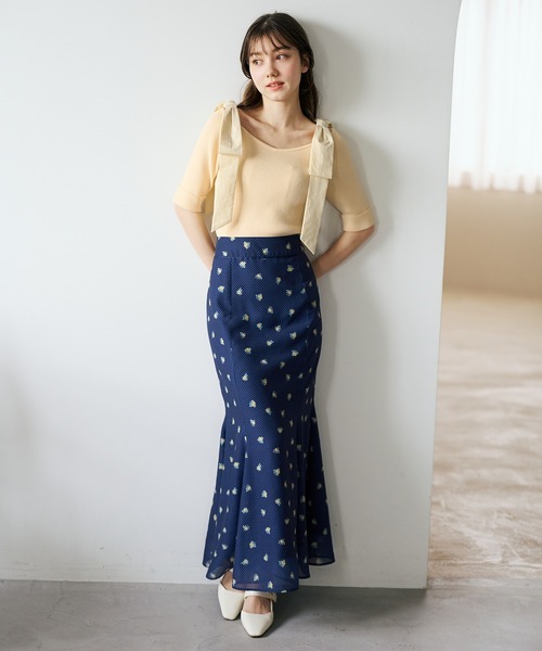 31 Sons de mode(トランテアン ソン ドゥ モード)の「2026春夏新作 ドット×フラワーマーメイドスカート(スカート・レディース・ネイビー/アイボリー/ライトブルー・M/S)」の18枚目の写真