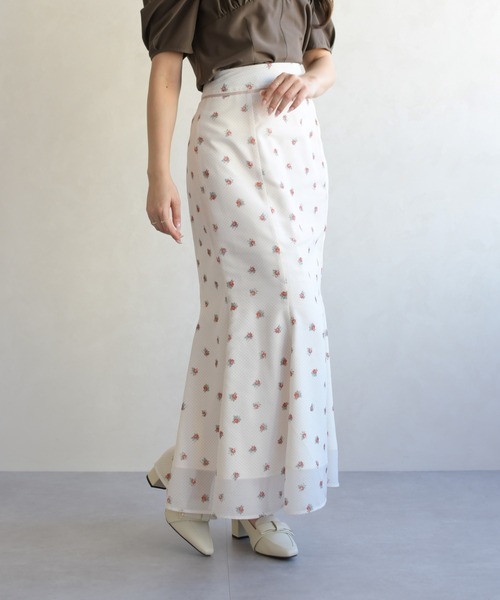 31 Sons de mode(トランテアン ソン ドゥ モード)の「2026春夏新作 ドット×フラワーマーメイドスカート(スカート・レディース・ネイビー/アイボリー/ライトブルー・M/S)」の22枚目の写真