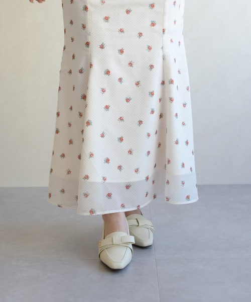 31 Sons de mode(トランテアン ソン ドゥ モード)の「2026春夏新作 ドット×フラワーマーメイドスカート(スカート・レディース・ネイビー/アイボリー/ライトブルー・M/S)」の15枚目の写真