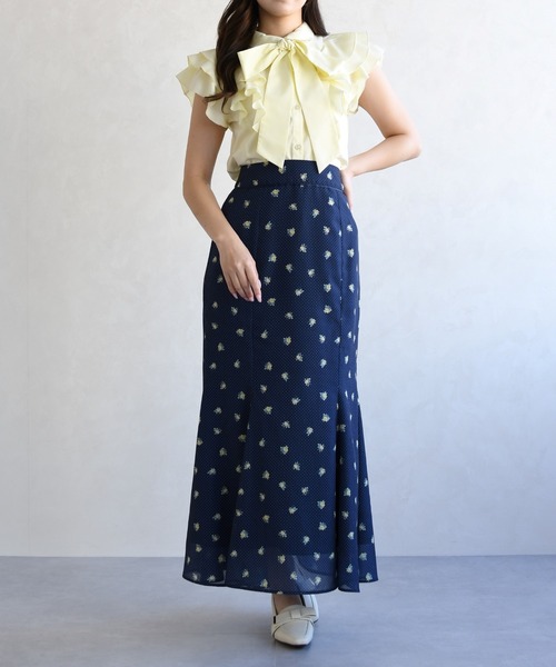 31 Sons de mode(トランテアン ソン ドゥ モード)の「2026春夏新作 ドット×フラワーマーメイドスカート(スカート・レディース・ネイビー/アイボリー/ライトブルー・M/S)」の9枚目の写真
