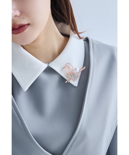niana(ニアナ)の「パールビジューブローチ コサージュ ピンクゴールド フォーマル セレモニー 結婚式 二次会 成人式 同窓会 入学式 卒業式 お呼ばれ オケージョン(ブローチ/コサージュ・レディース・ピンクゴールド・FREE)」の5枚目の写真