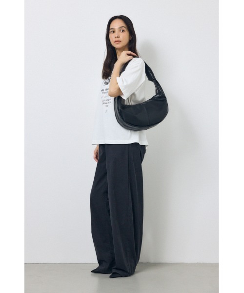 AZUL by moussy(アズールバイマウジー)の「ハーフムーンショルダーバッグ(ショルダーバッグ・レディース・オリーブ/ブラック・FREE)」の21枚目の写真