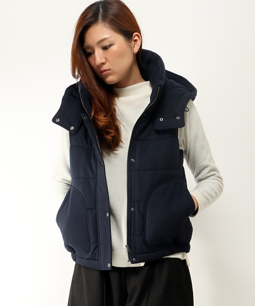 LBC（エルビーシー）の「コットン中綿ベスト（ベスト・レディース・オリーブ/ネイビー/アッシュグレー・MEDIUM/LARGE）」の3枚目の写真