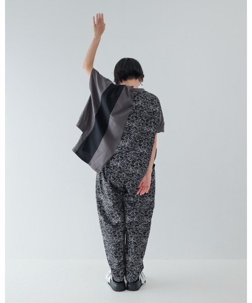 unica(ユニカ)の「many Bearテーパードパンツ laides(その他パンツ・レディース・オフホワイト/ブラック・F)」の5枚目の写真