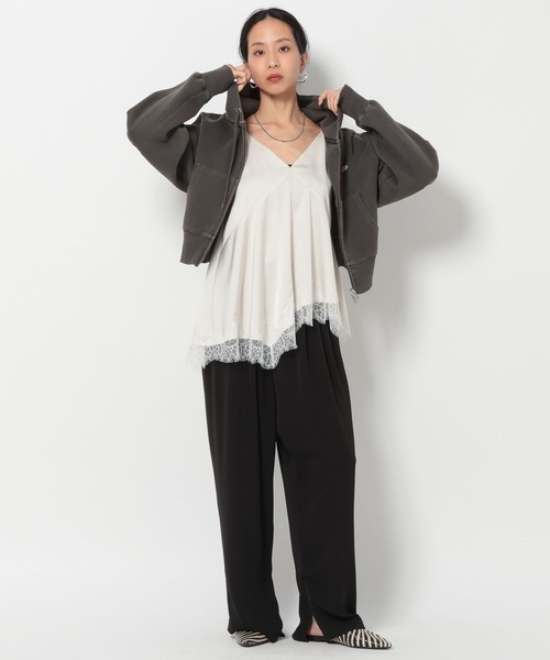 HEREIAM（ヘレイアム）の「【HEREIAM】FADEダンボールパーカー（パーカー・レディース・アイボリー・FREE）」の2枚目の写真