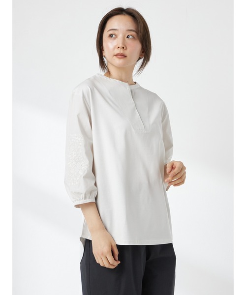 McGREGOR(マックレガー)の「袖レース刺繍ロングプルオーバー(Tシャツ/カットソー・レディース・ライトブルー/サンドグレー・M/L)」の2枚目の写真