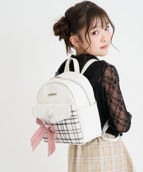 PINK-latte(ピンクラテ)の「ガーリーリュック(バックパック/リュック・キッズ・ブラック/サックスブルー/ホワイト・F)」の1枚目の写真