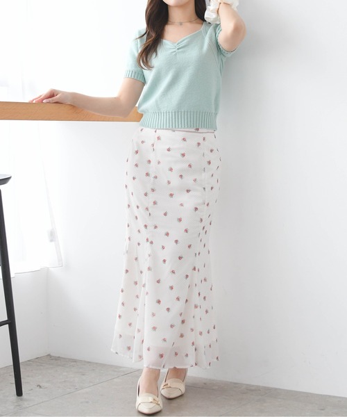 MISCH MASCH(ミッシュマッシュ)の「2026春夏新作 一部店舗限定 ニュアンススクエアネックニット(ニット/セーター・レディース・ホワイト/チャコールグレー/ブルー・フリ-)」の6枚目の写真