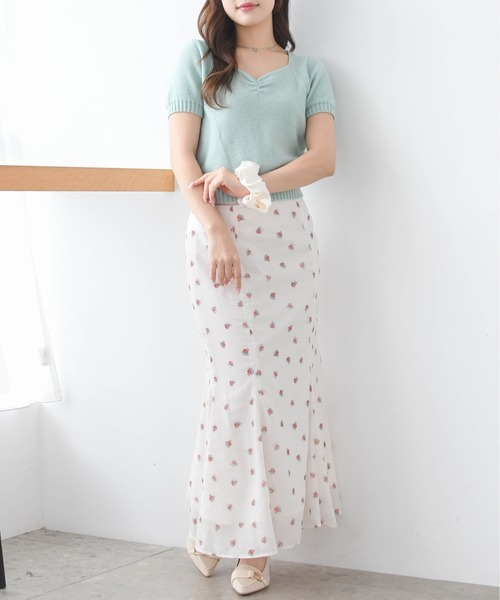 MISCH MASCH(ミッシュマッシュ)の「2026春夏新作 一部店舗限定 ニュアンススクエアネックニット(ニット/セーター・レディース・ホワイト/チャコールグレー/ブルー・フリ-)」の12枚目の写真