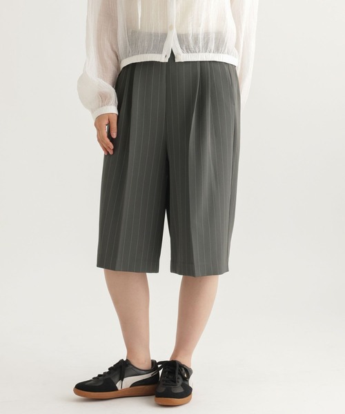 studio CLIP(スタディオクリップ)の「【daily CLIP】さらりストライプショートパンツ(スラックス・レディース・ブラウン/グレー・FREE)」の1枚目の写真