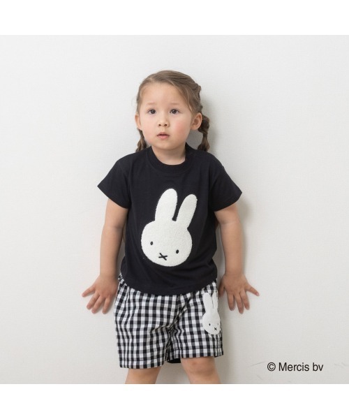 Miffy( ミッフィー)の「ミッフィー サガラ刺繍Tシャツ(Tシャツ/カットソー・キッズ・ピンク/ブラック・80cm/90cm/95cm)」の1枚目の写真