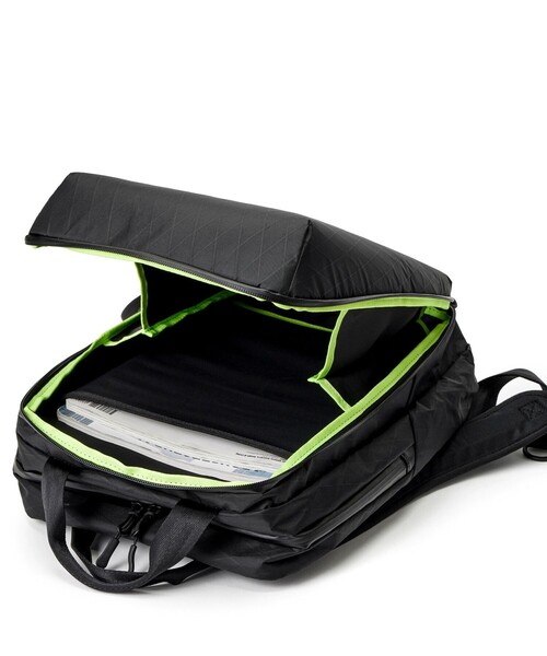 beruf baggage（ベルーフバゲッジ）の「【beruf baggage/ベルーフ バゲッジ】brf-GR26 URBAN EXPLORER NARROW（バックパック/リュック・メンズ・ブラック・FREE）」の8枚目の写真