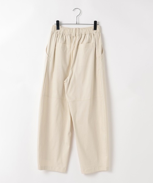 BAYFLOW（ベイフロー）の「[吸水速乾/接触冷感/UVケア]テックリネンバルーンパンツ（その他パンツ・レディース・オフホワイト/ブラック/カーキ・SMALL/MEDIUM）」の18枚目の写真