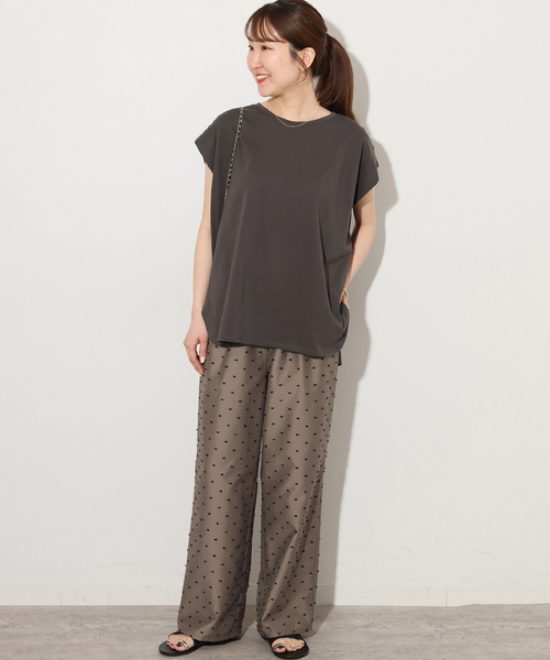 JOURNAL STANDARD relume（ジャーナルスタンダード　レリューム）の「オーガニックコットン汗染み防止タックプルオーバー（Tシャツ/カットソー・レディース・ブラック系その他/キャメル/ホワイト/ライトグレー・FREE）」の6枚目の写真
