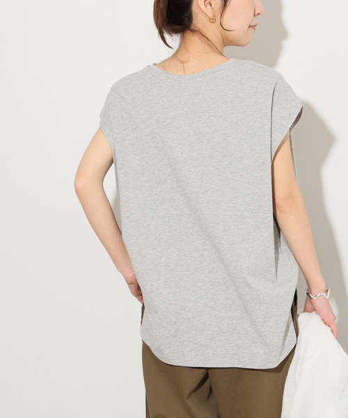 JOURNAL STANDARD relume（ジャーナルスタンダード　レリューム）の「オーガニックコットン汗染み防止タックプルオーバー（Tシャツ/カットソー・レディース・ブラック系その他/キャメル/ホワイト/ライトグレー・FREE）」の19枚目の写真