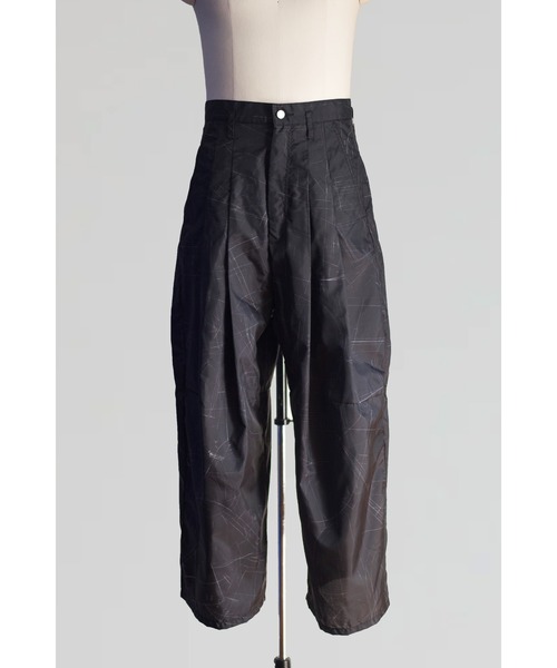 SHINYAKOZUKA（シンヤコヅカ）の「UPCYCLED Hi,BAGGY（その他パンツ・メンズ・ブラック・SMALL/X-SMALL）」の2枚目の写真