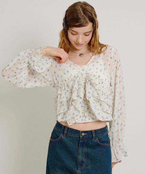 w closet（ダブルクローゼット）の「【6色展開/前後着用可能】2wayフリルブラウス（シャツ/ブラウス・レディース・ブルー/オフホワイト/ブラック/アイボリー/イエロー/ブラック系その他・FREE）」の9枚目の写真