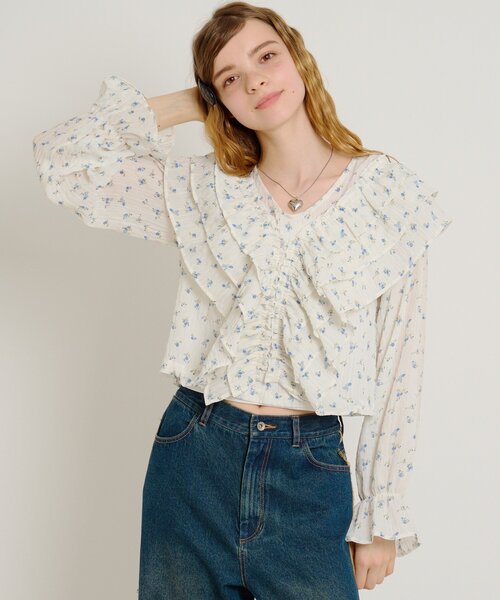 w closet（ダブルクローゼット）の「【6色展開/前後着用可能】2wayフリルブラウス（シャツ/ブラウス・レディース・ブルー/オフホワイト/ブラック/アイボリー/イエロー/ブラック系その他・FREE）」の16枚目の写真