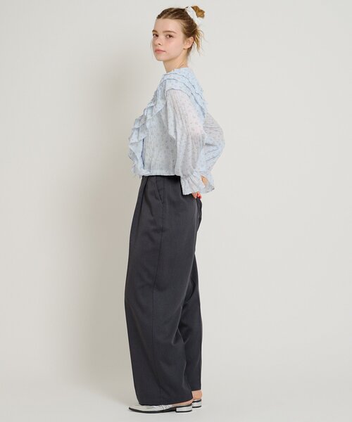 w closet(ダブルクローゼット)の「【6色展開】2wayフリルブラウス シアーシャツ(シャツ/ブラウス・レディース・ブルー/オフホワイト/ブラック/アイボリー/イエロー/ブラック系その他・FREE)」の16枚目の写真