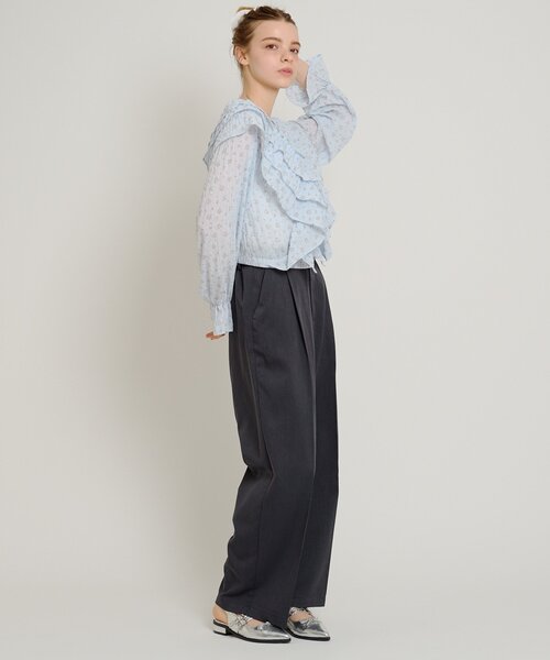 w closet(ダブルクローゼット)の「【6色展開】2wayフリルブラウス シアーシャツ(シャツ/ブラウス・レディース・ブルー/オフホワイト/ブラック/アイボリー/イエロー/ブラック系その他・FREE)」の14枚目の写真