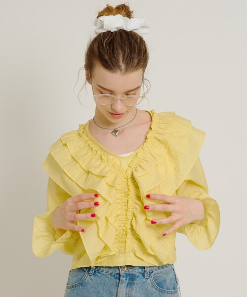 w closet(ダブルクローゼット)の「【6色展開】2wayフリルブラウス シアーシャツ(シャツ/ブラウス・レディース・ブルー/オフホワイト/ブラック/アイボリー/イエロー/ブラック系その他・FREE)」の11枚目の写真