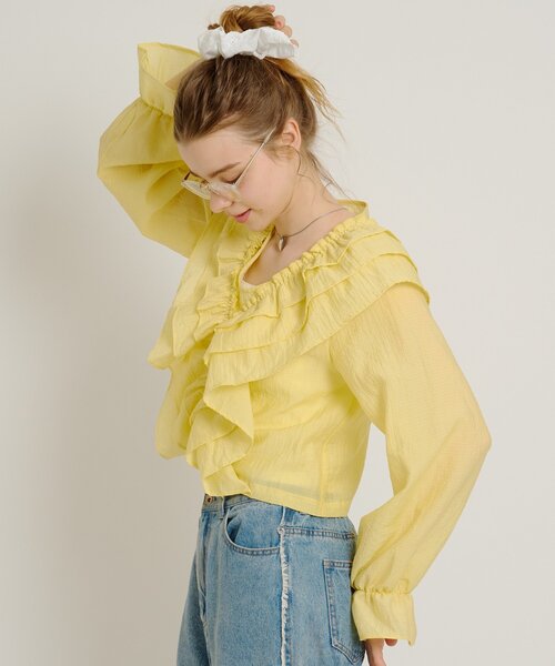 w closet(ダブルクローゼット)の「【6色展開】2wayフリルブラウス シアーシャツ(シャツ/ブラウス・レディース・ブルー/オフホワイト/ブラック/アイボリー/イエロー/ブラック系その他・FREE)」の10枚目の写真