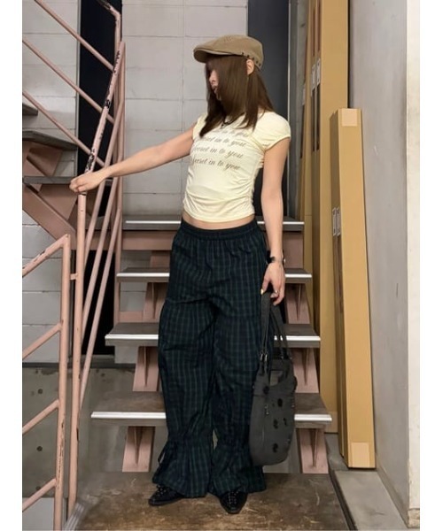 LAGUA GEM(ラグアジェム)の「PUFF PRINT Tシャツ(Tシャツ/カットソー・レディース・ライトイエロー/ブラック/ホワイト・FREE)」の4枚目の写真